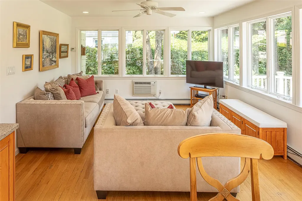 66 North Road Bronxville NY 10708