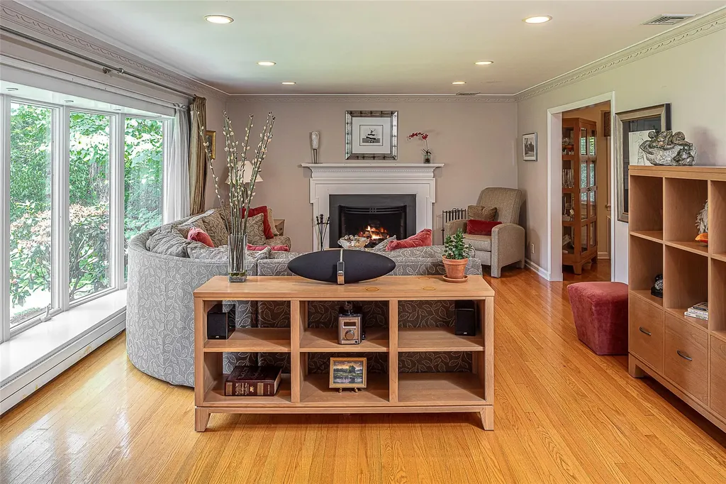 66 North Road Bronxville NY 10708