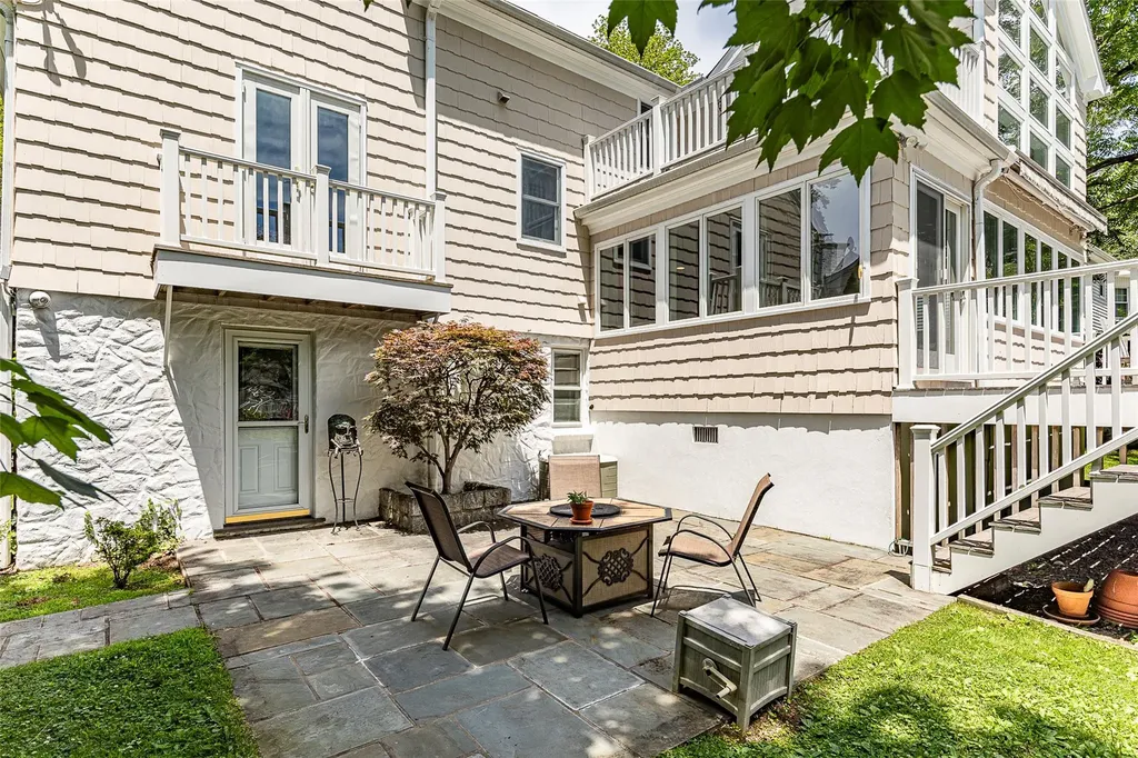 66 North Road Bronxville NY 10708