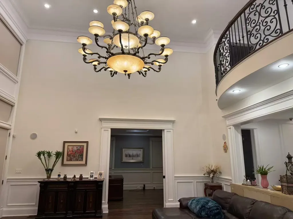 45 Walters Place Great Neck NY 11023