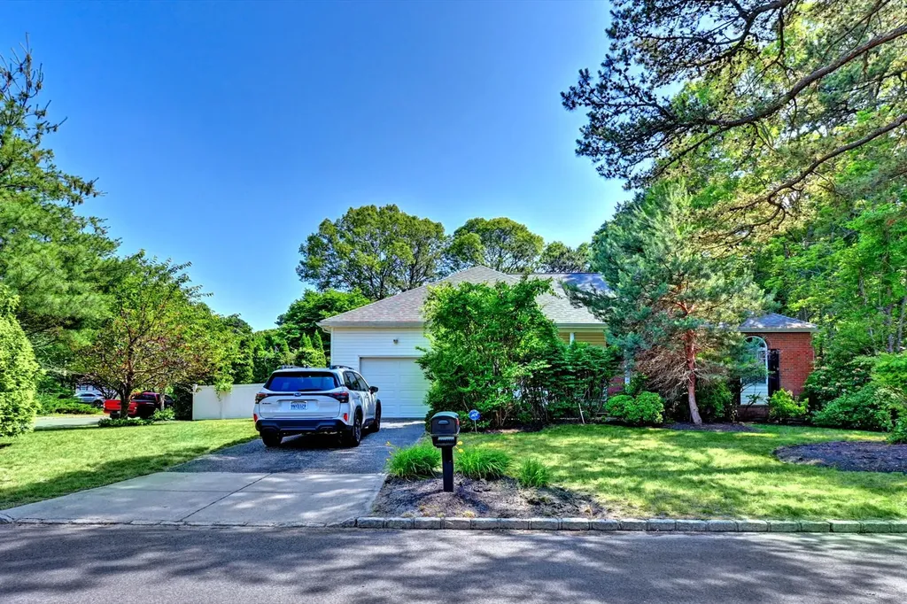 61 Timber Ridge Drive Coram NY 11727