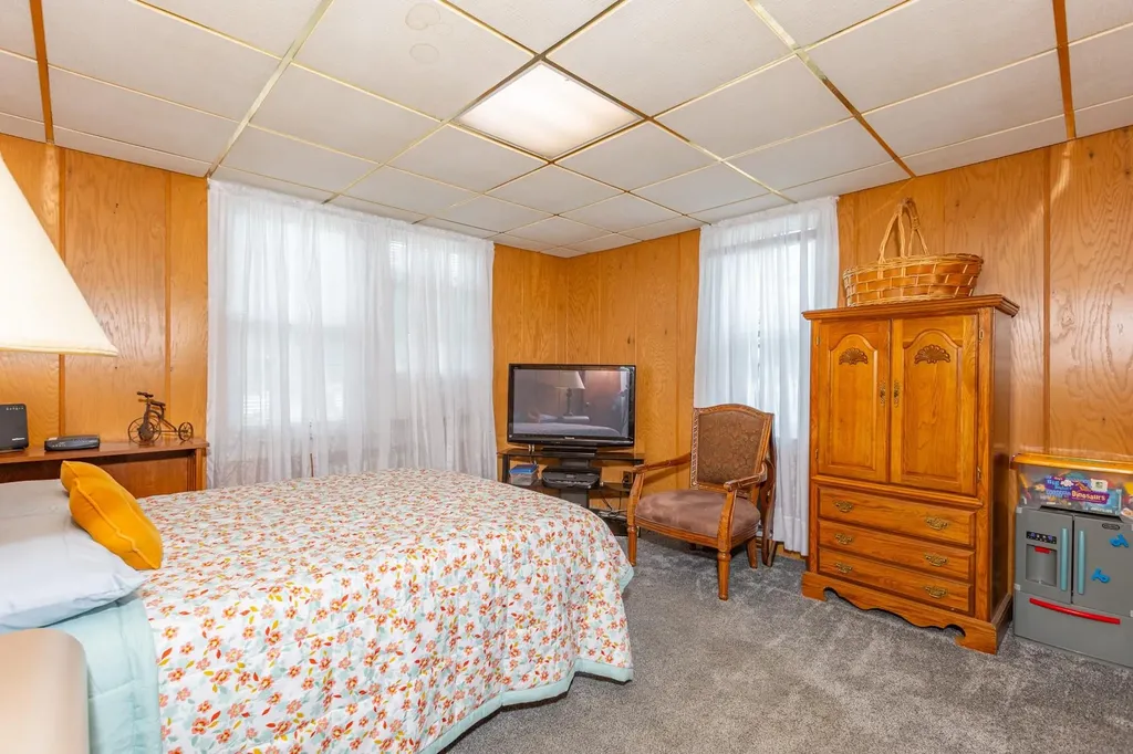 262 Park Avenue Babylon NY 11702