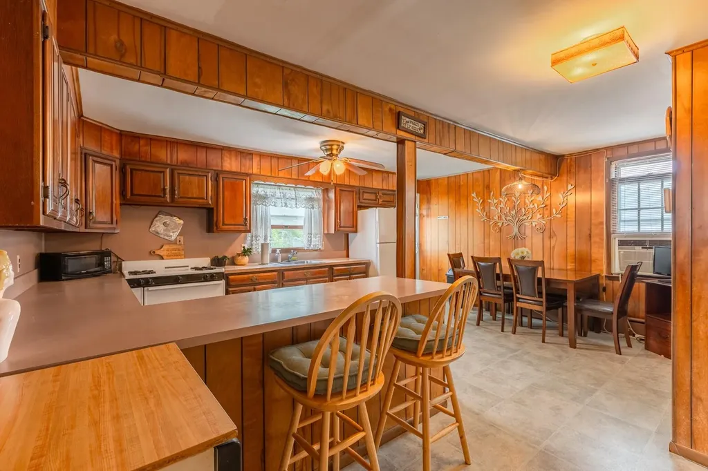 262 Park Avenue Babylon NY 11702