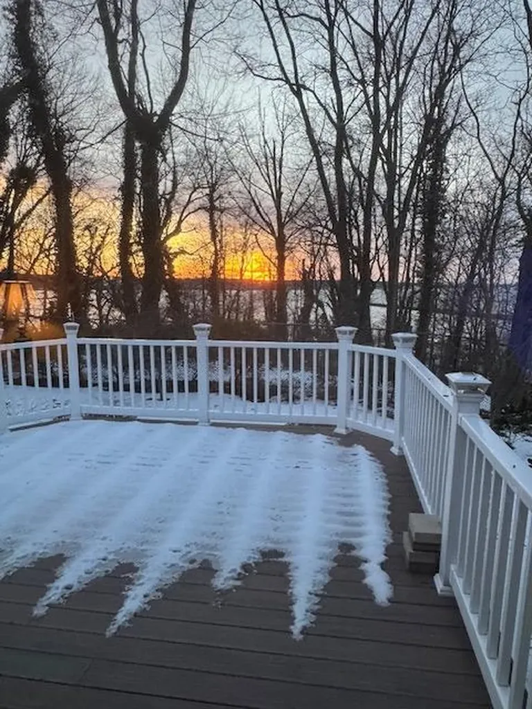 1 Barry Drive Glen Cove NY 11542