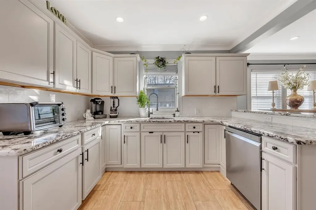 64 Prairie Avenue Suffern NY 10901