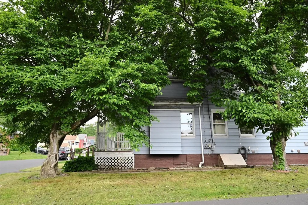 114 First Avenue Kingston NY 12401