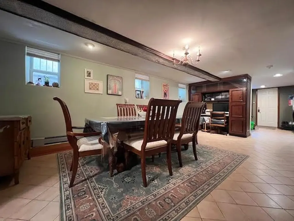 2558 E 2nd Street Brooklyn NY 11223