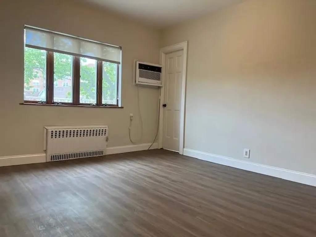 2558 E 2nd Street Brooklyn NY 11223