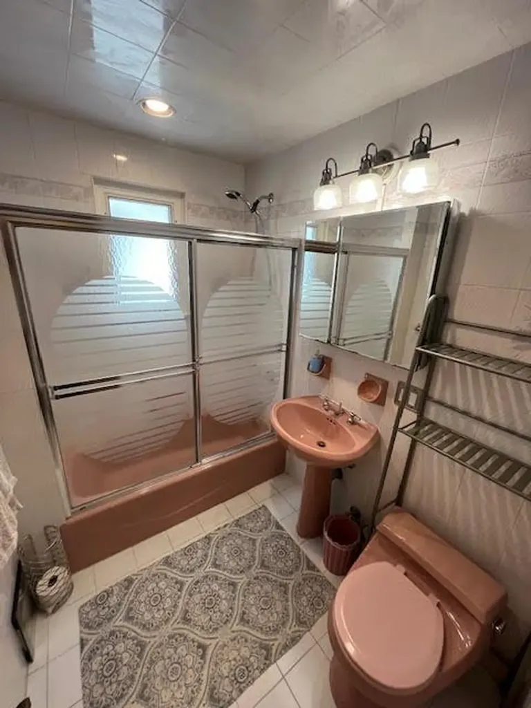 2558 E 2nd Street Brooklyn NY 11223