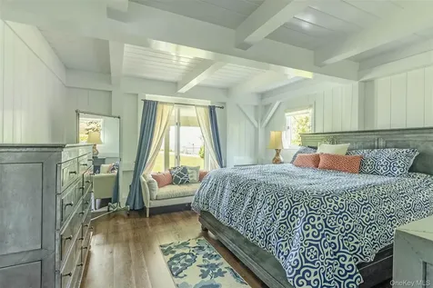 2700 Sound Drive Greenport NY 11944