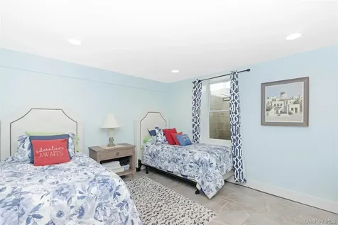 2700 Sound Drive Greenport NY 11944