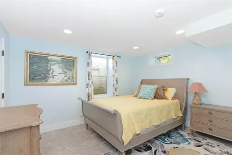 2700 Sound Drive Greenport NY 11944