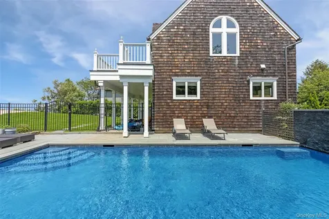 2700 Sound Drive Greenport NY 11944