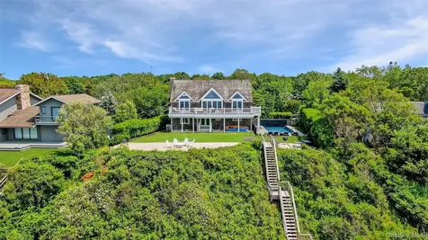 2700 Sound Drive Greenport NY 11944