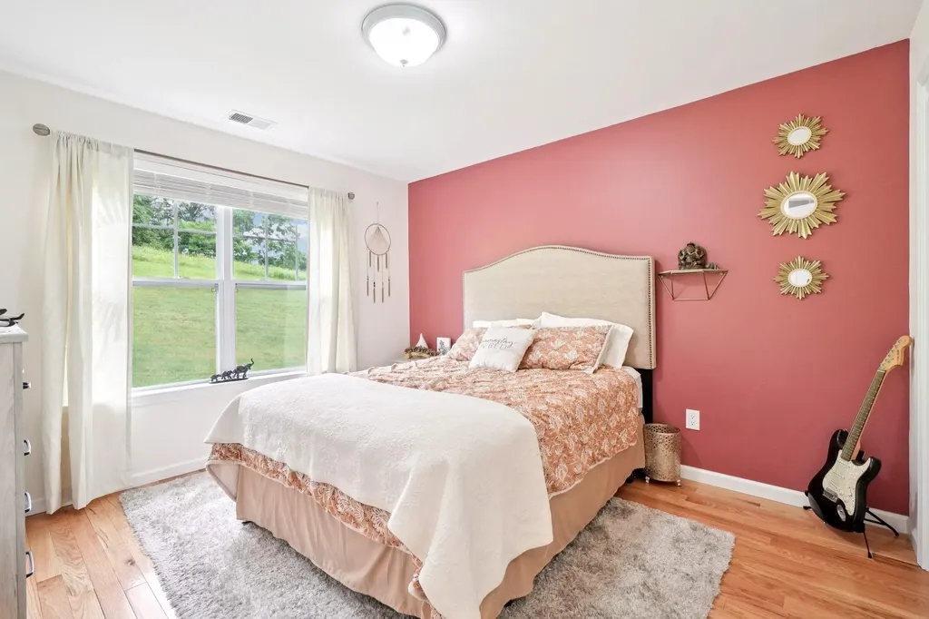 2602 Hawthorn Way New Windsor NY 12553