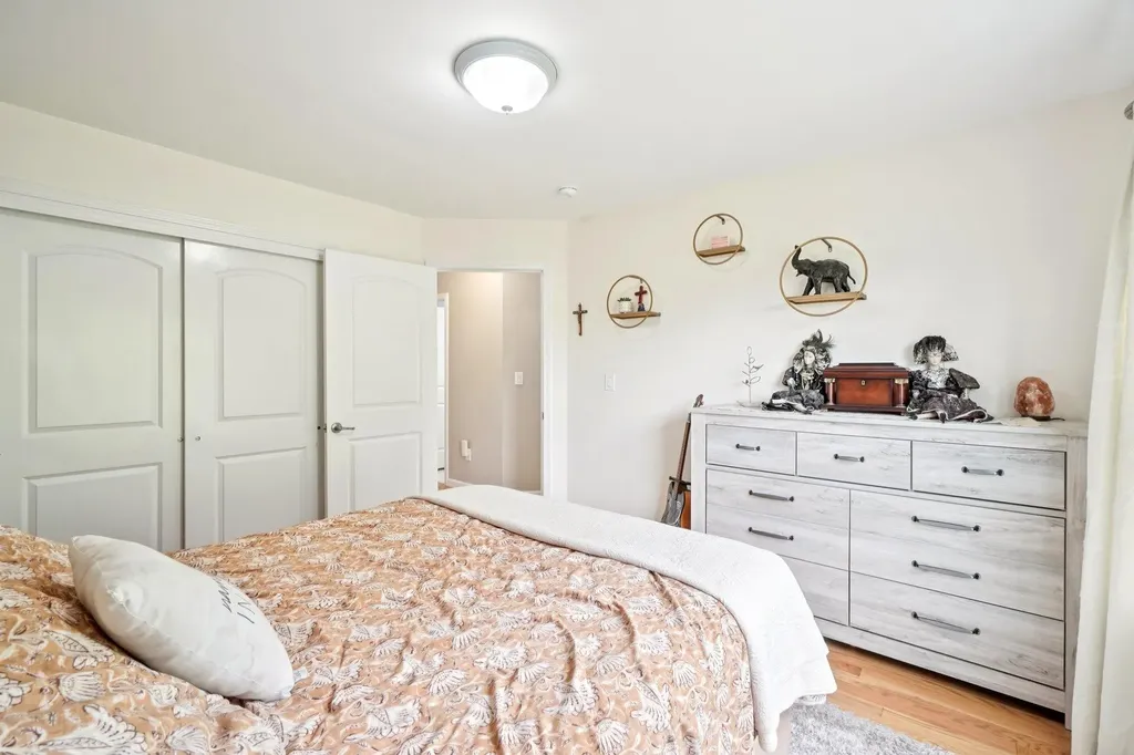 2602 Hawthorn Way New Windsor NY 12553