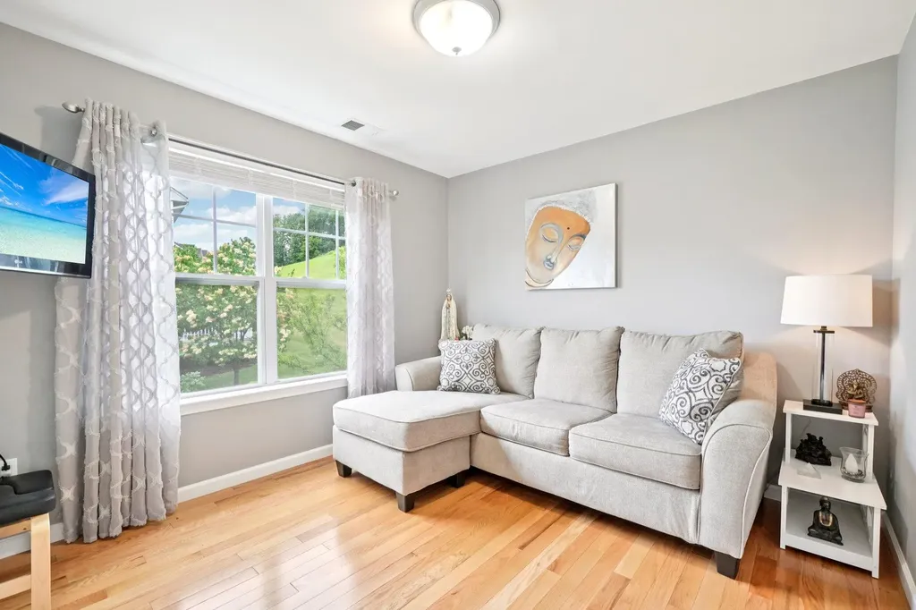 2602 Hawthorn Way New Windsor NY 12553