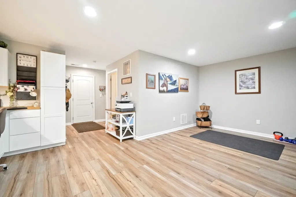 2602 Hawthorn Way New Windsor NY 12553