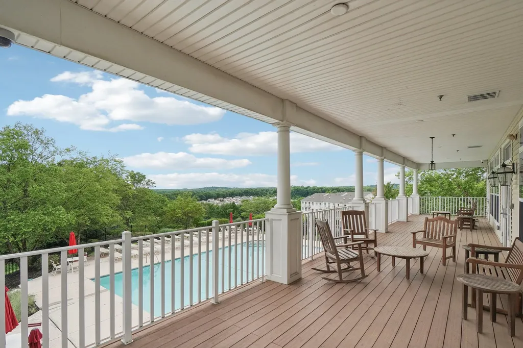2602 Hawthorn Way New Windsor NY 12553