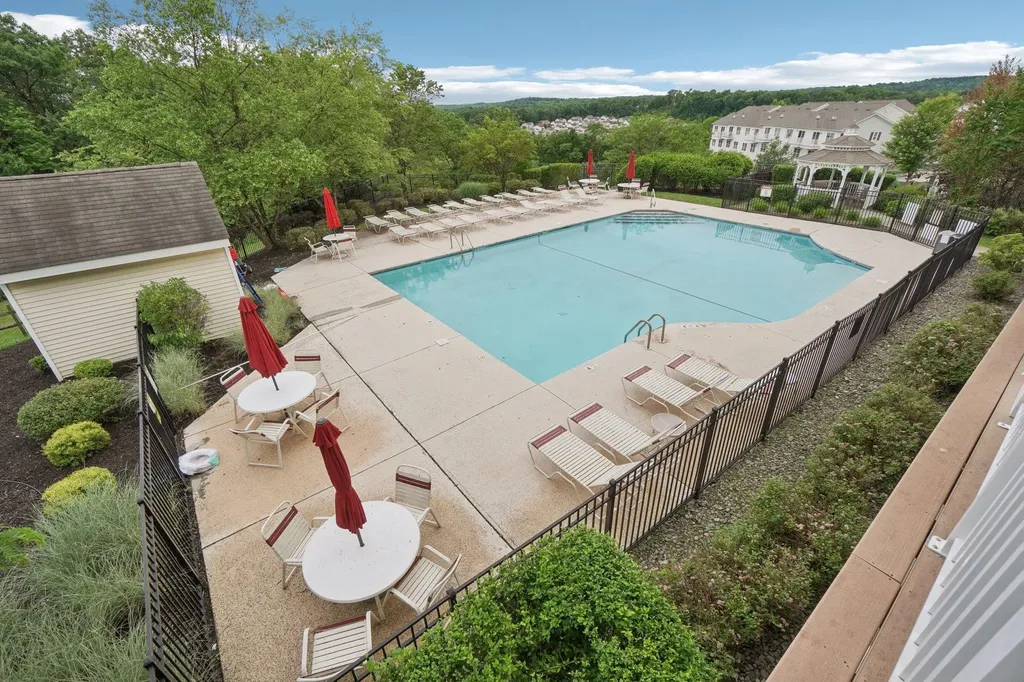 2602 Hawthorn Way New Windsor NY 12553