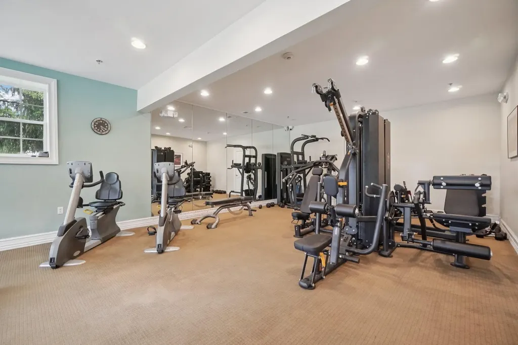 2602 Hawthorn Way New Windsor NY 12553