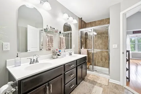 2602 Hawthorn Way New Windsor NY 12553