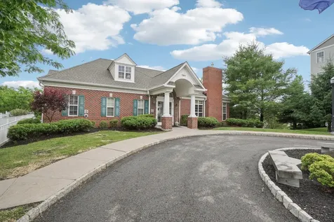 2602 Hawthorn Way New Windsor NY 12553