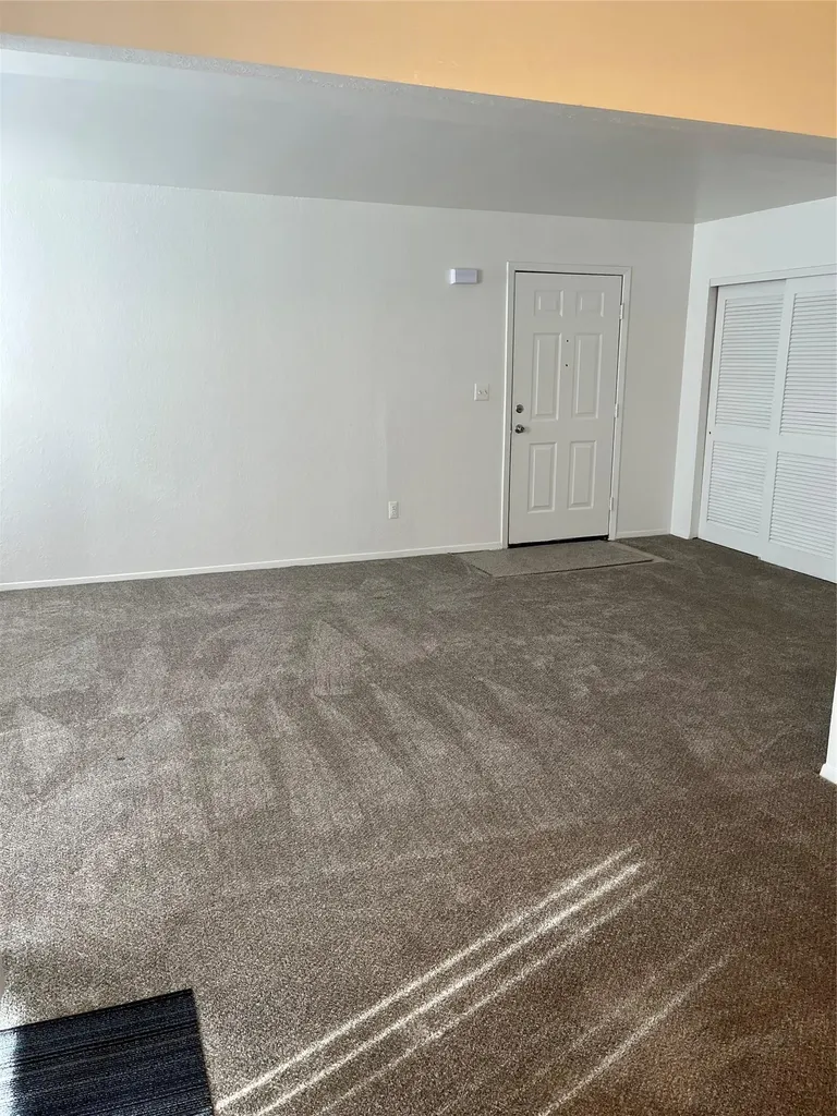 301 Pine Hollow Way Chester NY 10918