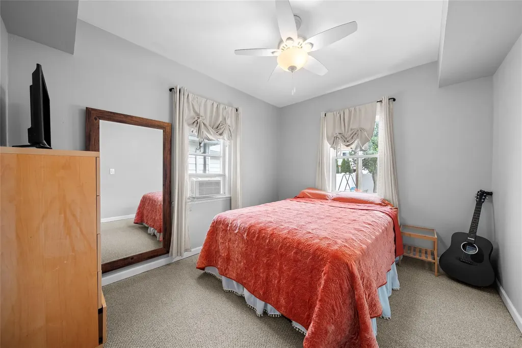 93 Island Parkway Island Park NY 11558