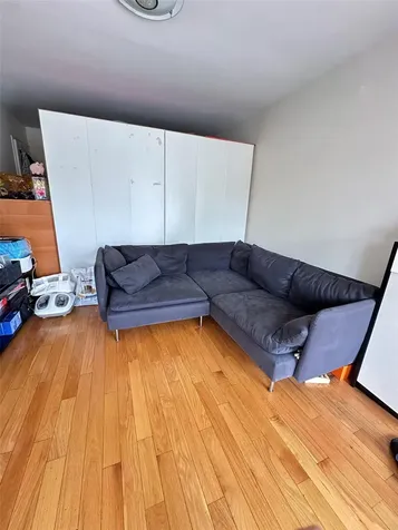 4732 207th Street Bayside NY 11361