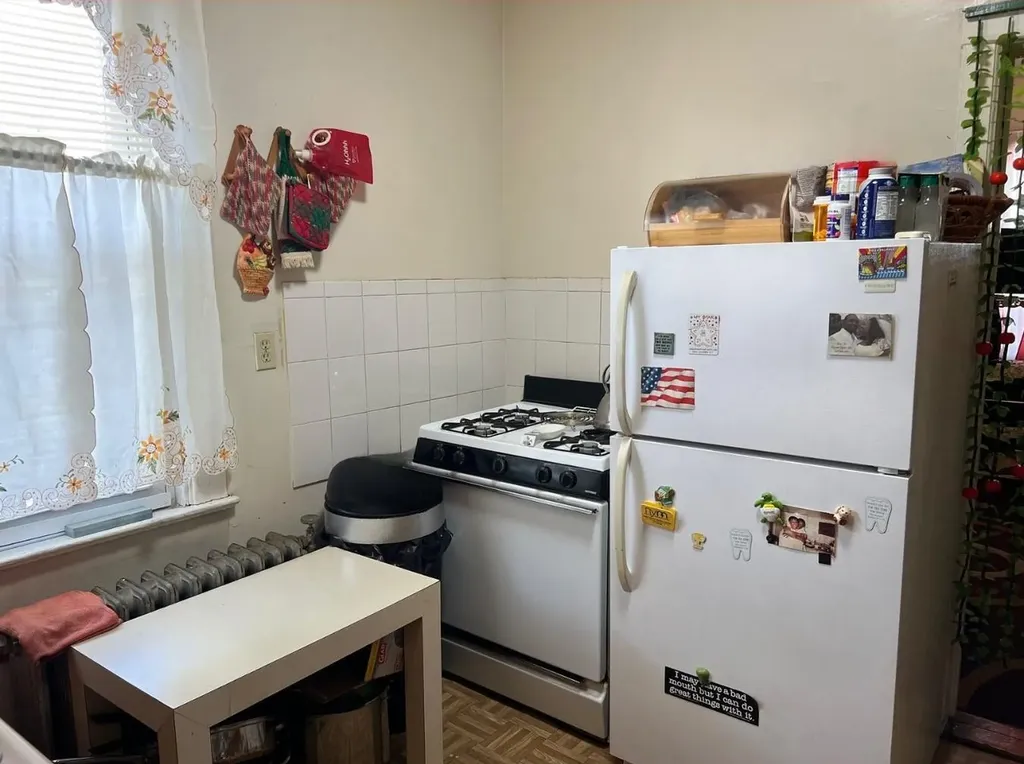 14 Matthews Place Brooklyn NY 11236