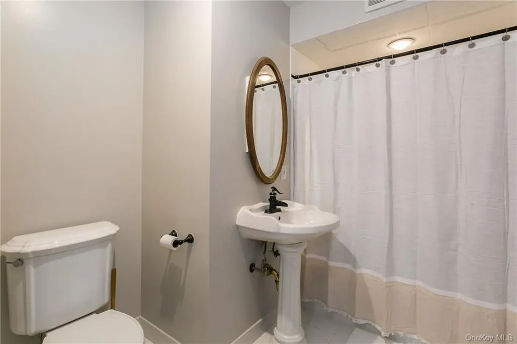 1191 Post Road Scarsdale NY 10583
