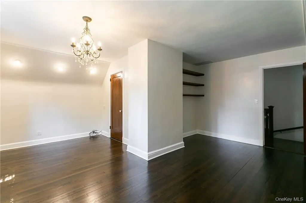 1191 Post Road Scarsdale NY 10583