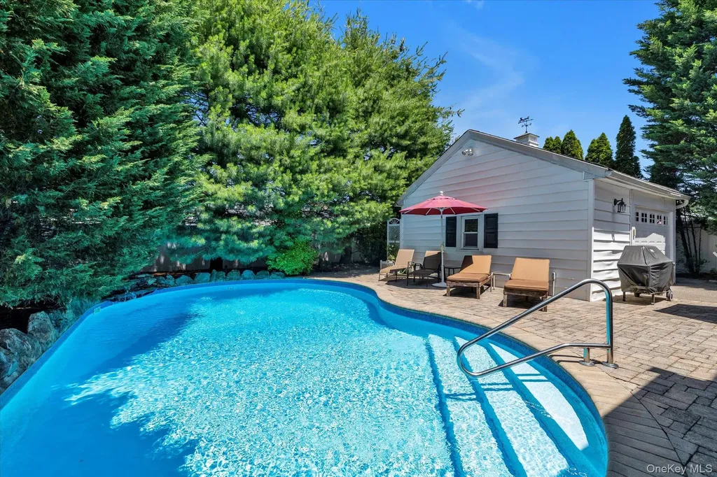 1277 Jerusalem Avenue Merrick NY 11566