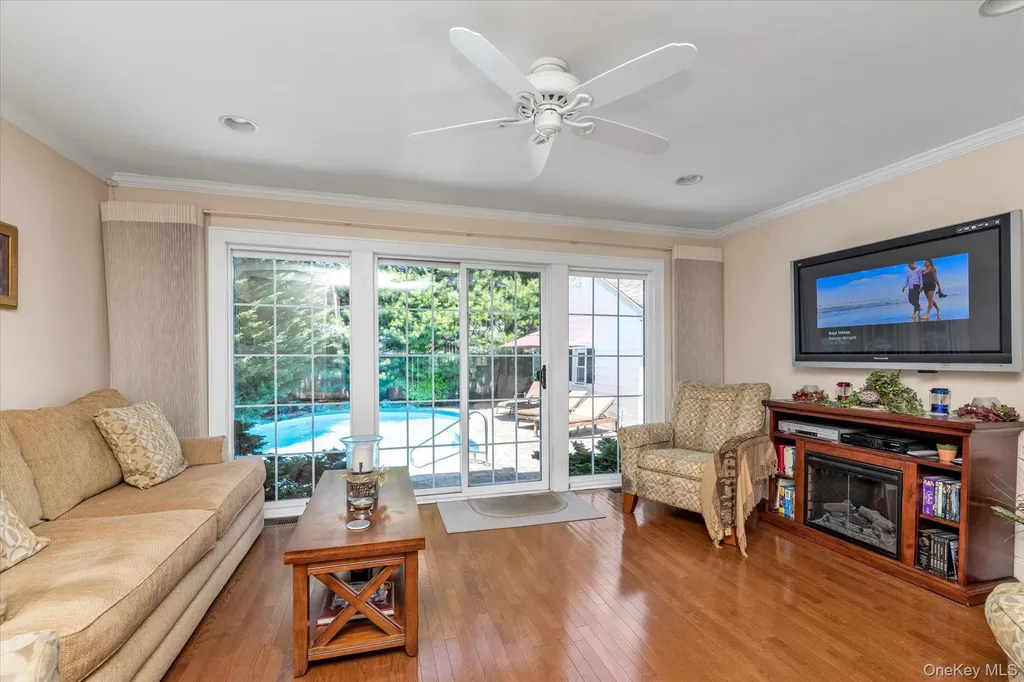 1277 Jerusalem Avenue Merrick NY 11566
