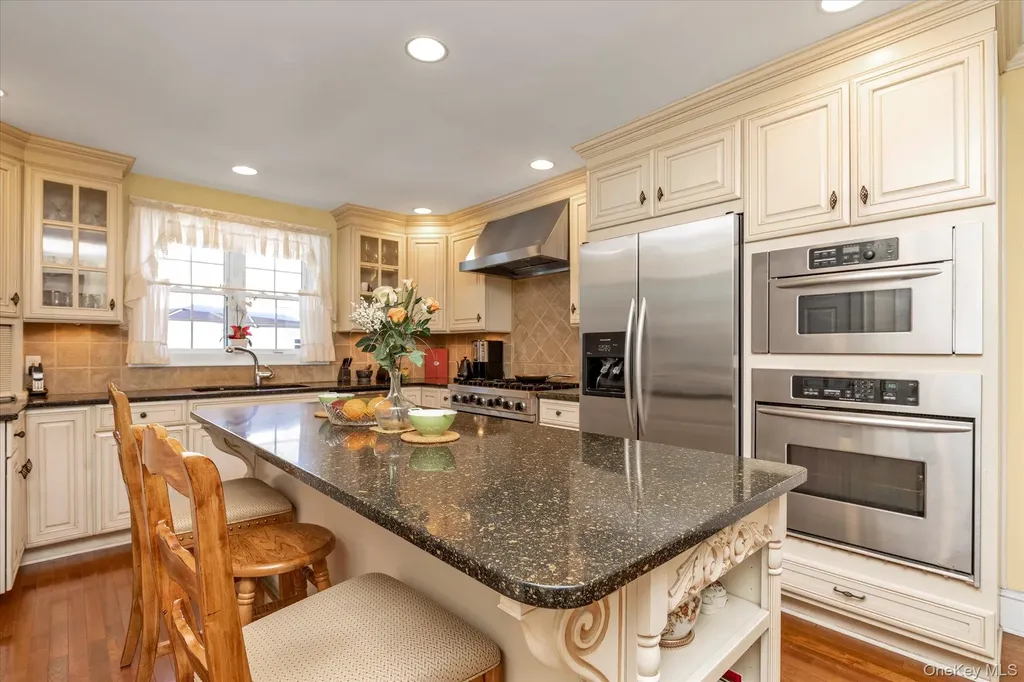 1277 Jerusalem Avenue Merrick NY 11566