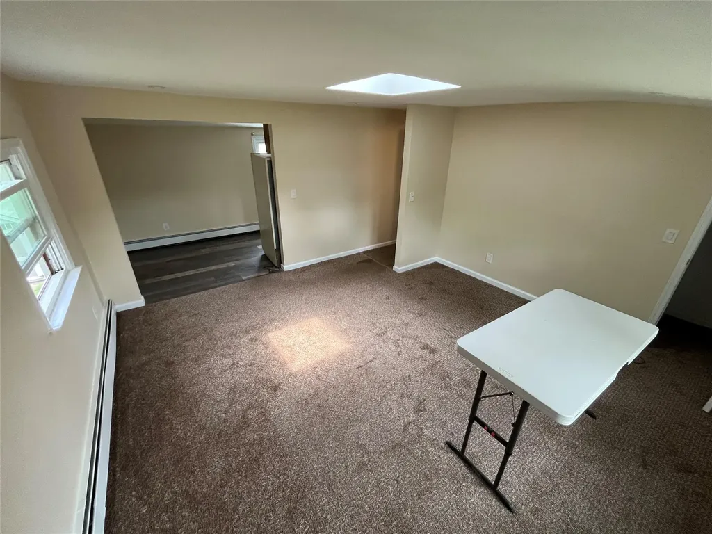 615 Floral Place Babylon NY 11702