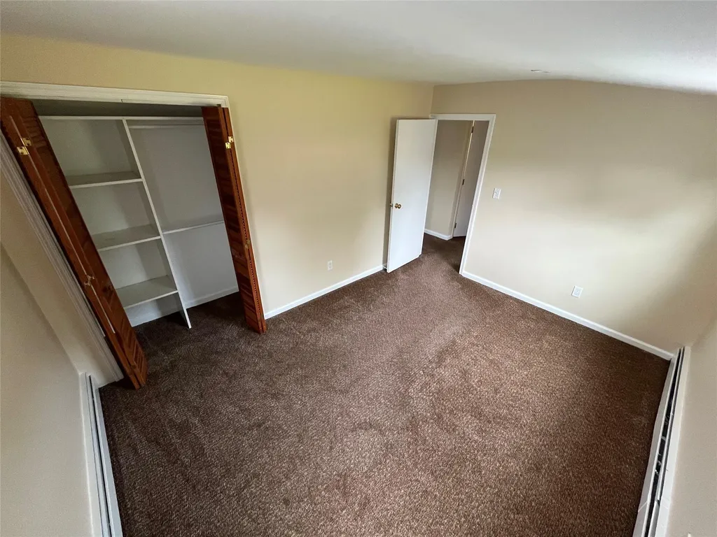 615 Floral Place Babylon NY 11702