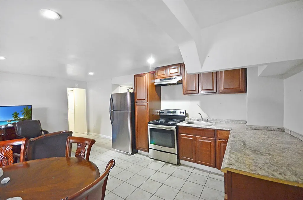 3070 Lasalle Avenue Bronx NY 10461