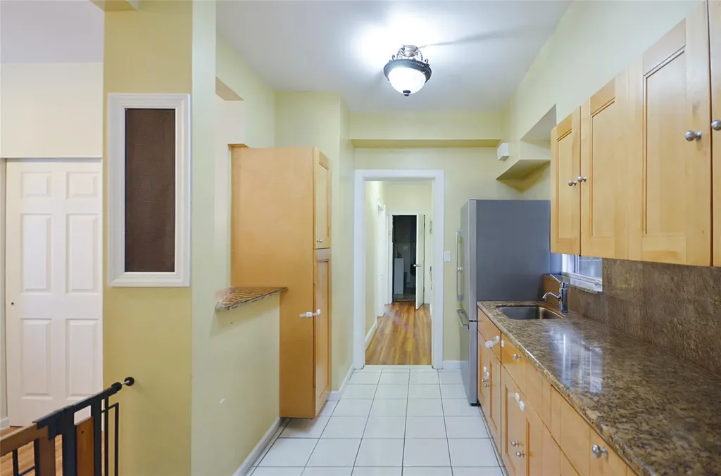 3070 Lasalle Avenue Bronx NY 10461