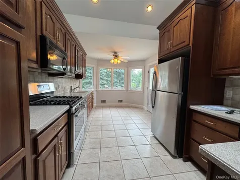 7 Country Ridge Drive Rye Brook NY 10573