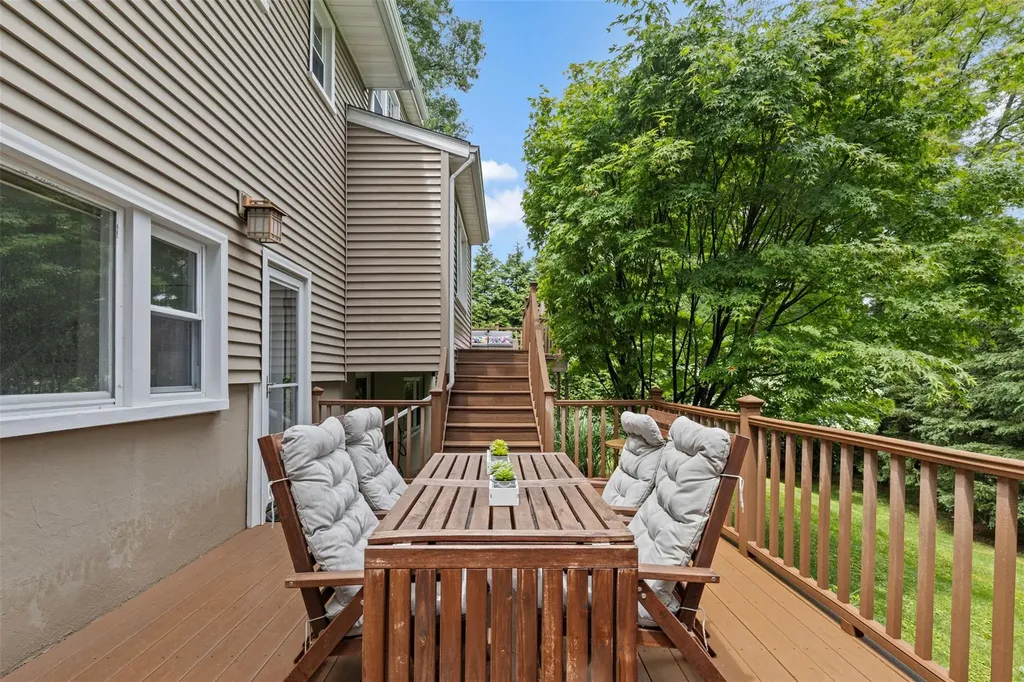 8 Sylvan Lane Scarsdale NY 10583