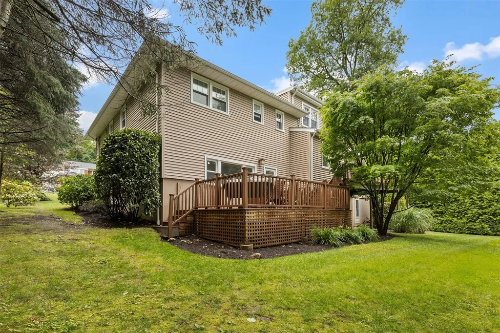 8 Sylvan Lane Scarsdale NY 10583
