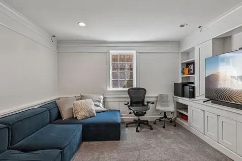 180 Bell Road Scarsdale NY 10583