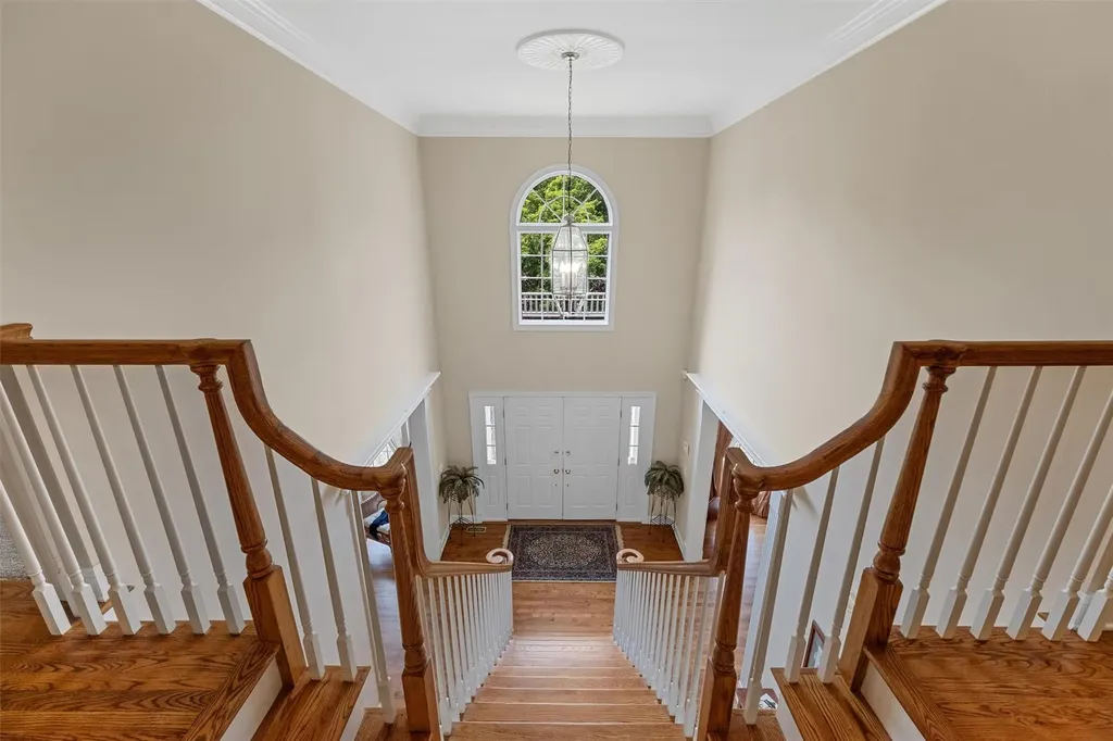 41 Carlton Drive Mount Kisco NY 10549