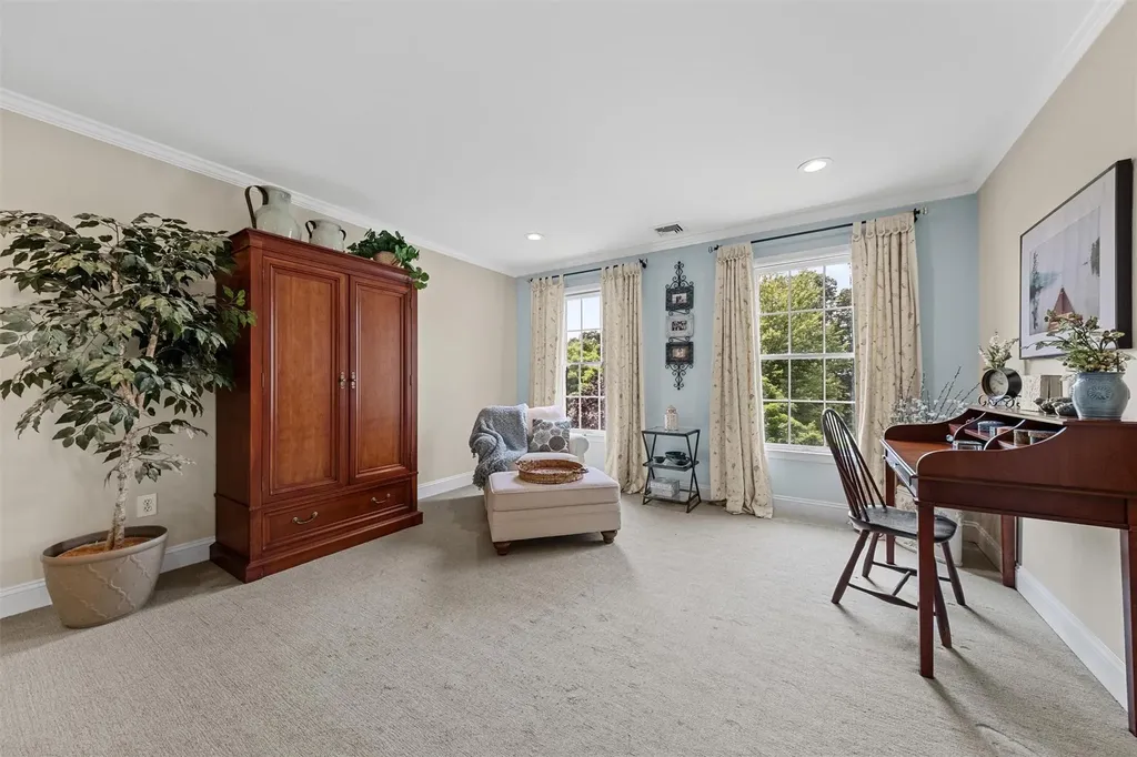 41 Carlton Drive Mount Kisco NY 10549