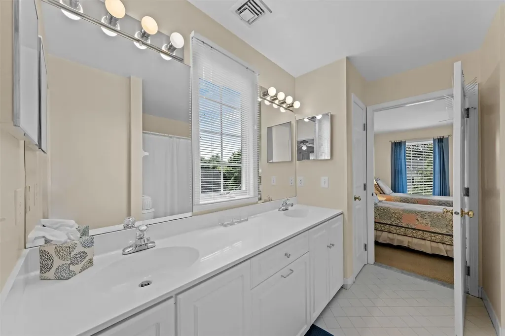 41 Carlton Drive Mount Kisco NY 10549