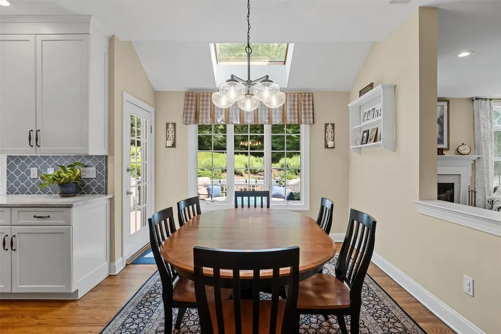 41 Carlton Drive Mount Kisco NY 10549