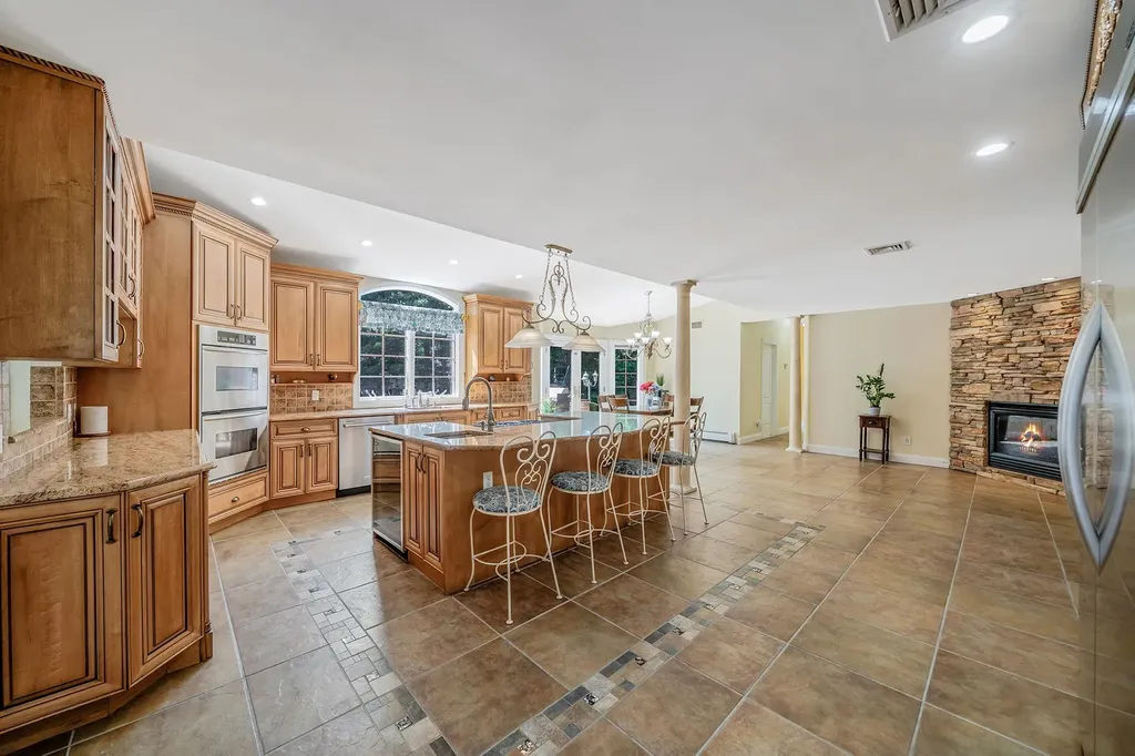 23 Antona Boulevard Centereach NY 11720