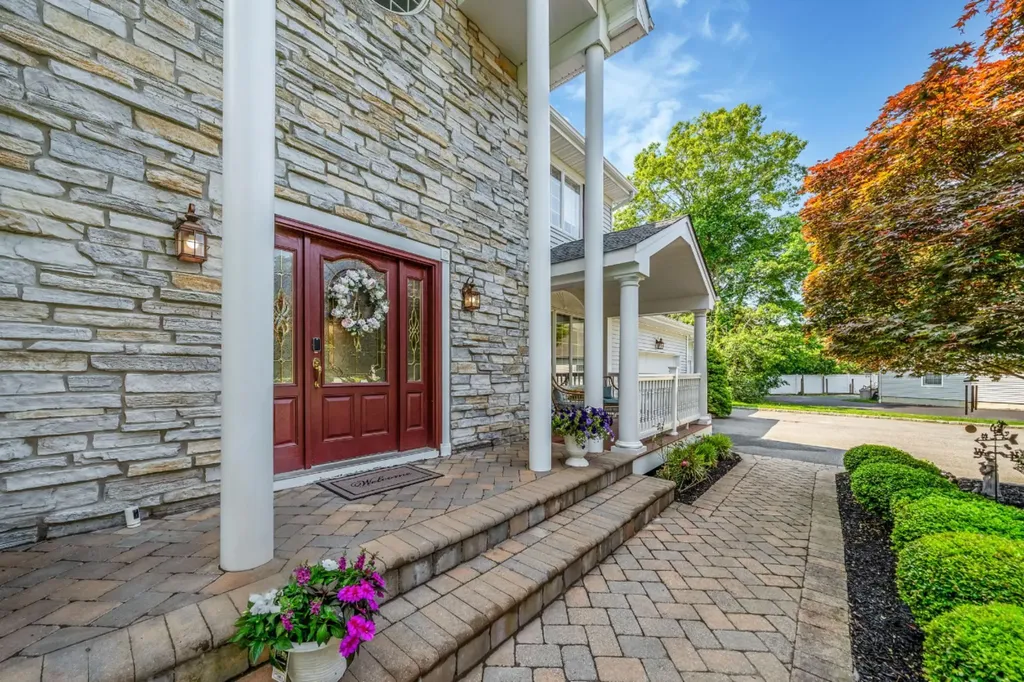 23 Antona Boulevard Centereach NY 11720